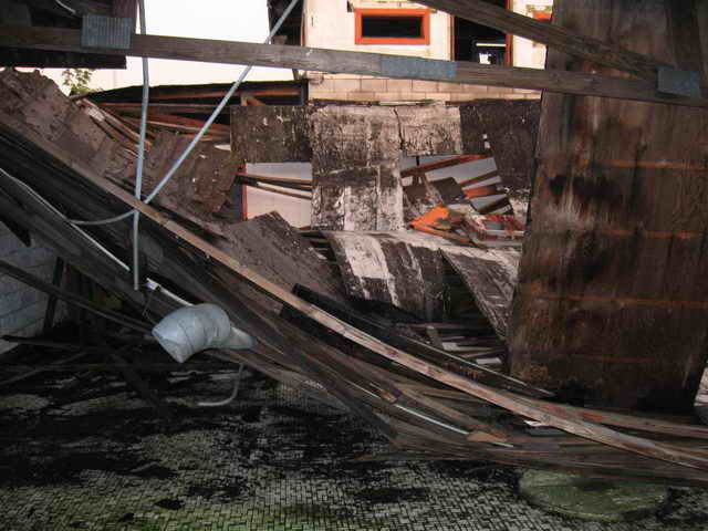 Galion 3 Drive-In - 2010 Photo (newer photo)